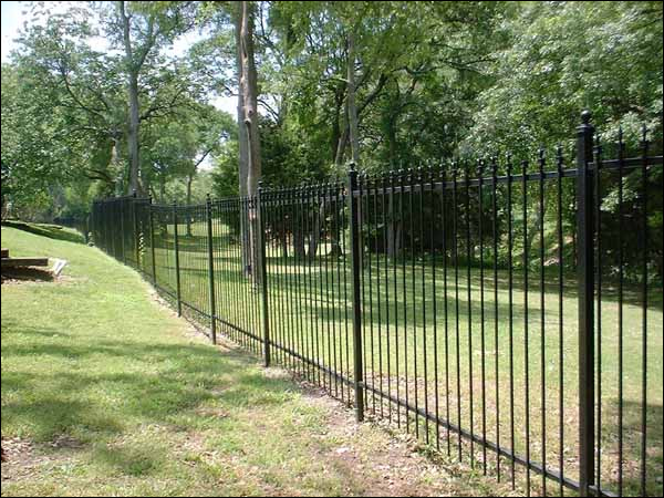 Outdoor Wrought Iron Picket Yard Fencing